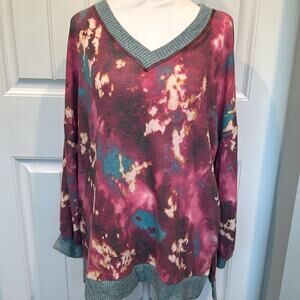 White Birch Medium Fuchsia Tie Dye V-Neck Pullover Sweater